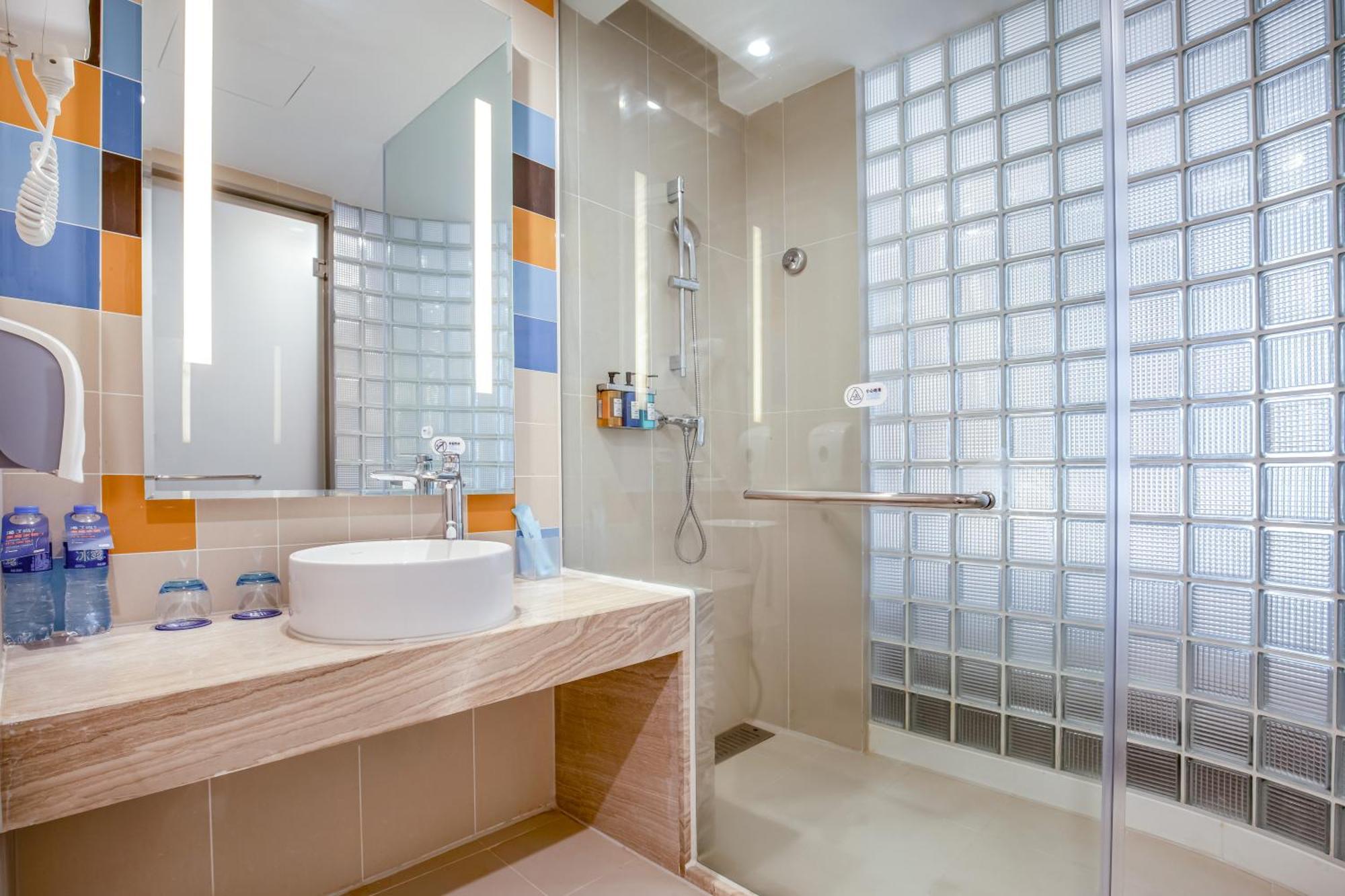 Holiday Inn Express - Liuyang Development Zone By Ihg Changsha Huanghua Airport מראה חיצוני תמונה